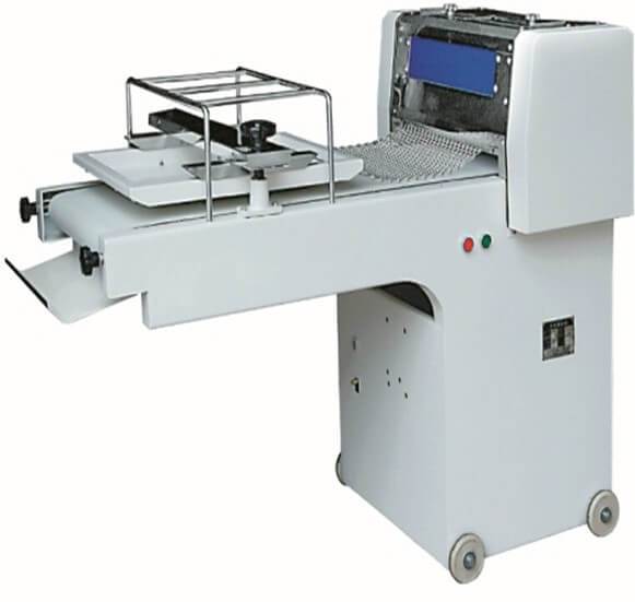 DOUGH MOULDER